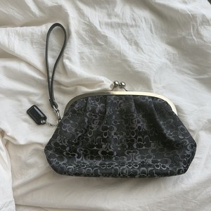 Coach Kiss Lock Coin Purse | eBay