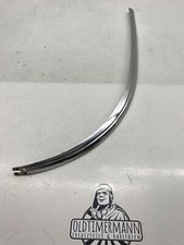 Zierleiste Zierrahmen vorne rechts unten Mercedes W114 W115 1156710683