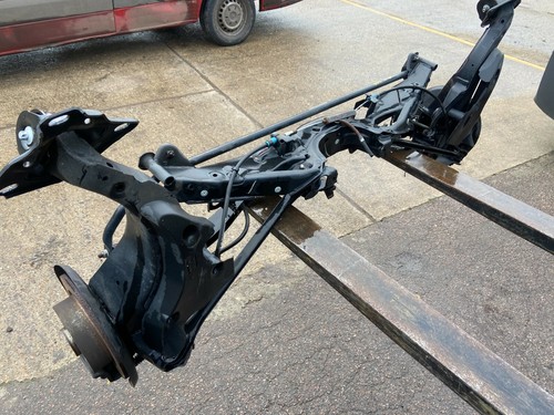 2017 Mini Hatch One Mk4 F56 1.5 Diesel Axle 6859891-01 - Picture 2 of 8