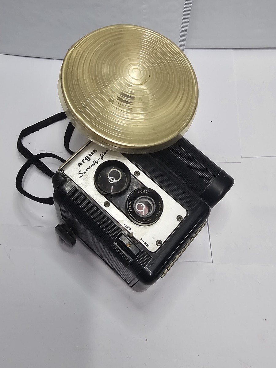 Vintage Argus Super 75 Camera Seventy Five. Collectabile Camera