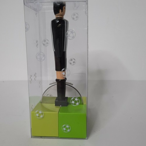 Soccer Referee Pizza Cutter Pylones Fun Sport Themed Pizza Wheel Party Accessory - Picture 2 of 7