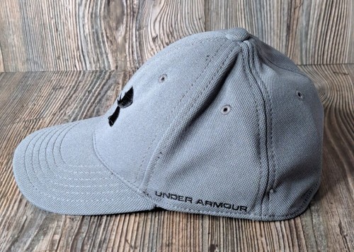 Under Armour gray and black flex-fit hat for Youth OSFA - Picture 4 of 8