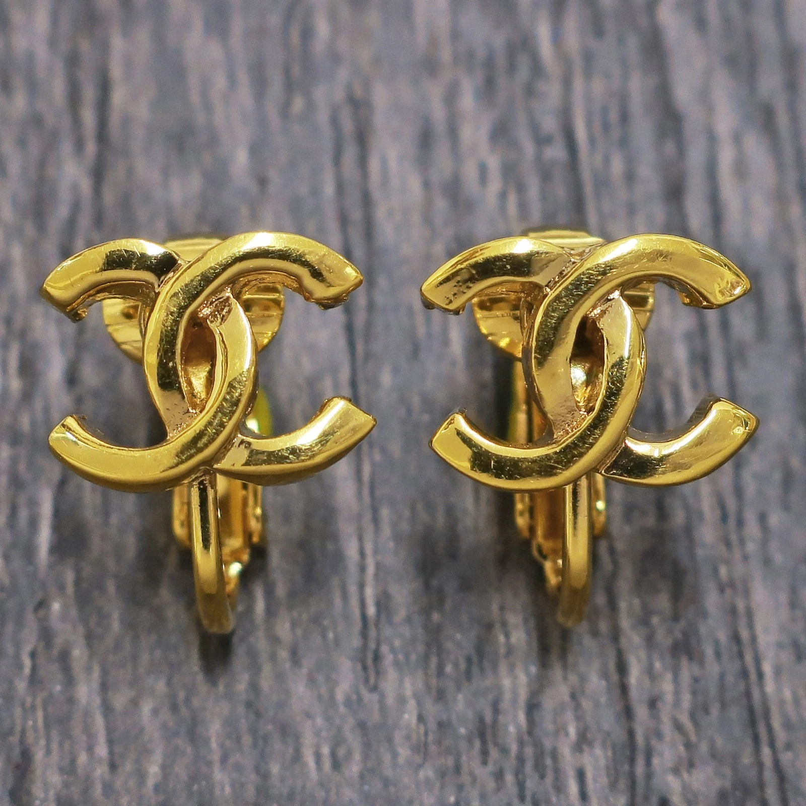 CHANEL Gold Plated CC Logos Vintage Clip Earrings #992c Rise-on