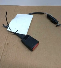 2011-2016 Ford F-250 350 Super Duty Front Left Driver Seat Belt Buckle OEM