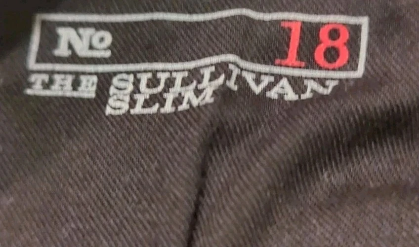 Pantalones de mezclilla Polo Ralph Lauren para niños jóvenes 18 negros Sullivan ajustados bigotes  Foto 3 de 4