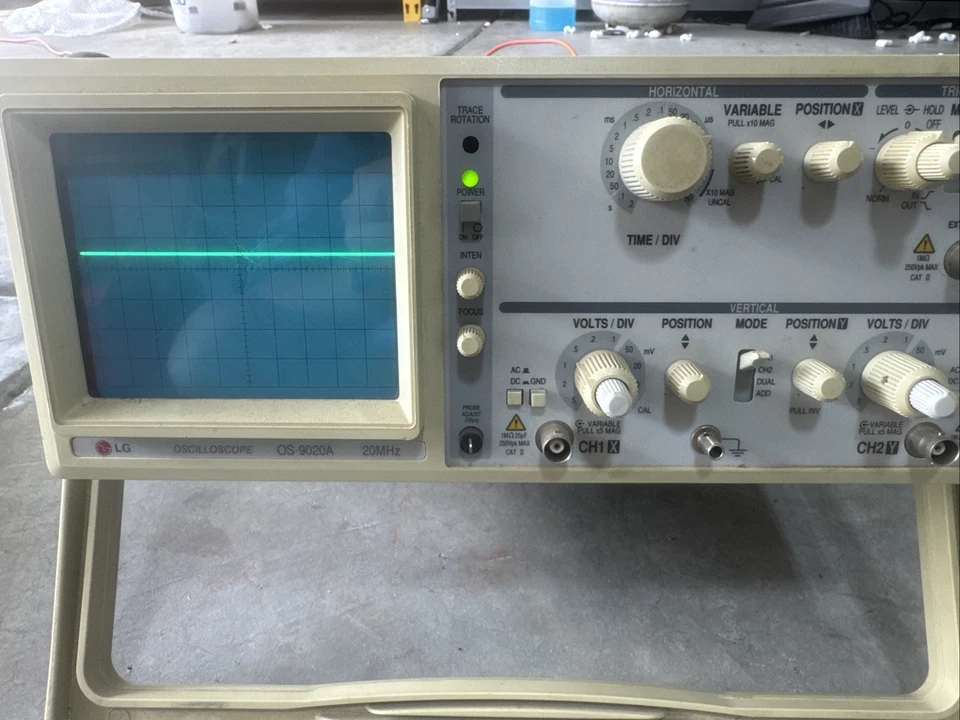 Osciloscopio LG OS 9020A Dual Trace 20 MHZ Foto 2 de 4