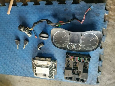 Kit Démarrage Peugeot 307 2.0 HDi 136 Siemens SID 803 5WS40029O-T 9651197480 A - Photo 1/4