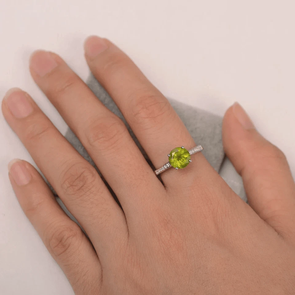 Solitaire Green Peridot Ring Natural Gemstone 925 Sterling Silver Ring For Women - Image 2 of 4