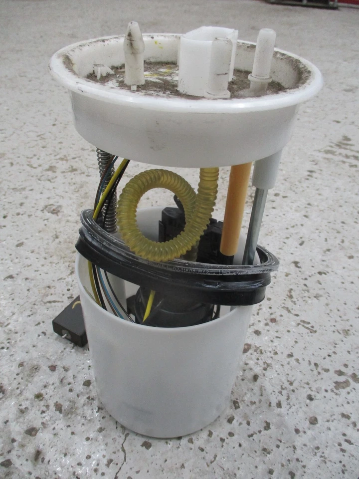 VW Volkswagen Polo Fuel Sender Unit Pump Petrol 1.0L 6R091905 2015 32 — 第 4/4 张图片