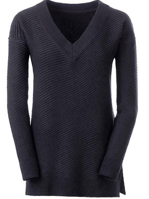 black jumper size 20