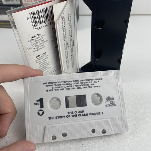 🔥THE CLASH The Story of the Clash Vol. 1 - 2 Cassette Tape Epic Records 1988🔥 - Picture 3 of 6