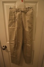 AKA Eddie Bauer Women  s Classic Trouser Khaki Petite Size 2 Pants