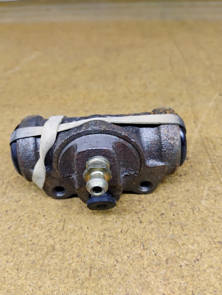 Wagner F73617 Wheel Cylinder Rear 1971-1975 Chevy Vega Monza NOS - Image 4 of 4