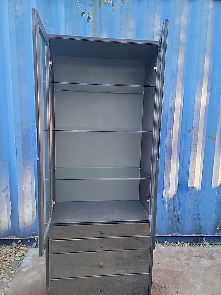 IKEA Vitrina Madera Color Marrón 3 Estantes Cristal y 4 Cajones 80"×30"×15" Foto 4 de 4