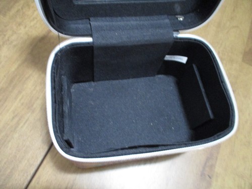 NYX Travel Makeup Case Metallic Silver Rare And Hard To Find - Picture 6 of 9