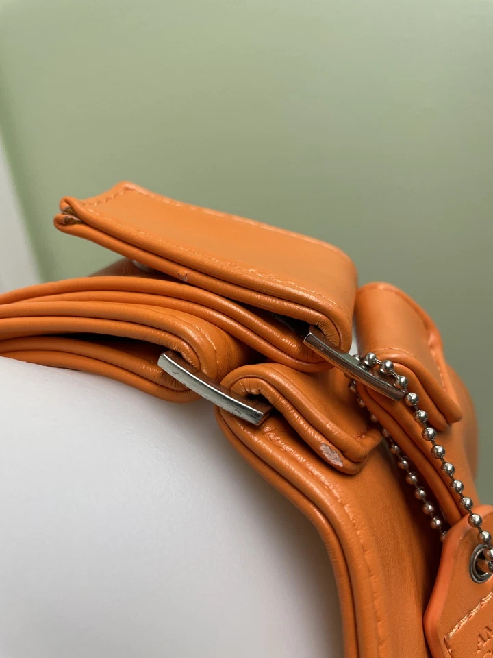 Preowned Sash Bag Amalfi Coast Faux Leather Sling Orange Crossbody Adjustable - Image 4 of 4