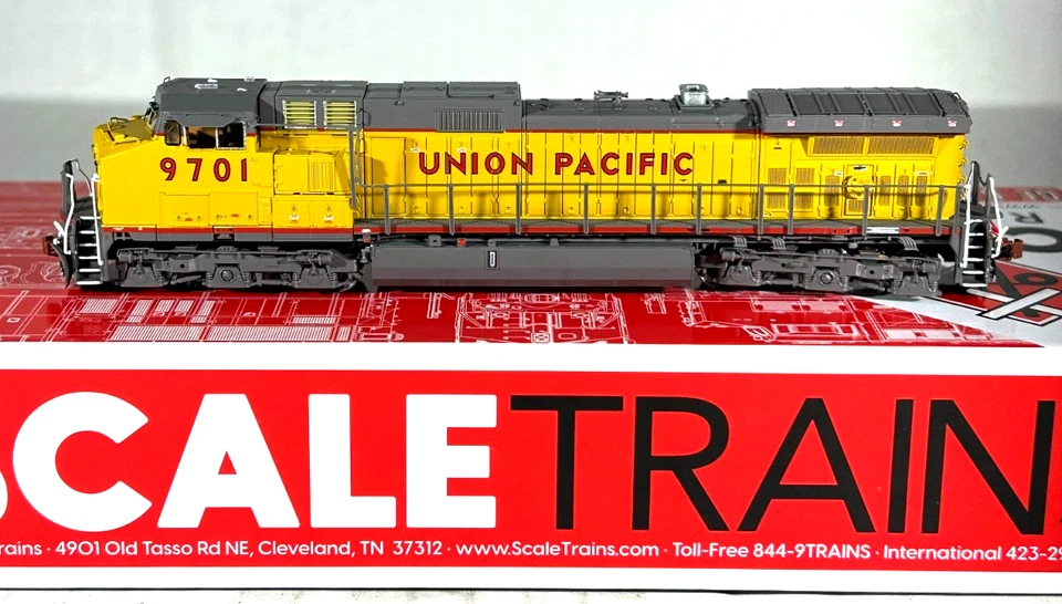 SCALETRAINS N SCALE GE C44-9W LOCOMOTIVE SOUND&DCC UNION PACIFIC SXT38721 - Image 4 of 4