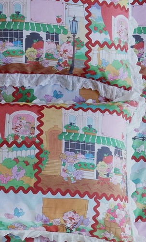 Strawberry Shortcake Kinship Ric Rac Sold out At Dolls kill!! SELTENER FUND NEU - Bild 7 von 9