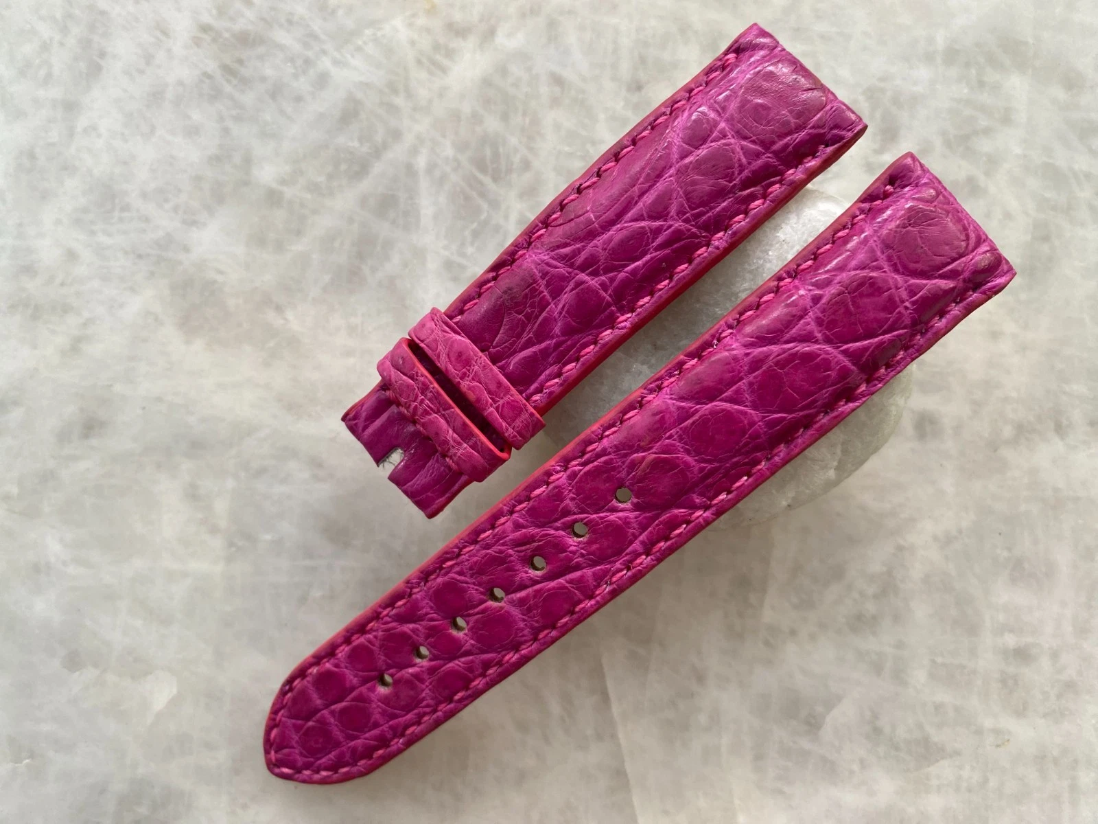 20mm/18mm Pink Alligator Crocodile Print Leather Watch Strap Band