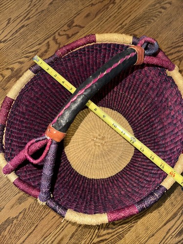 Extra Large Woven African Bolga Ghana Market Basket Leather Handle Vintage - Picture 3 of 7