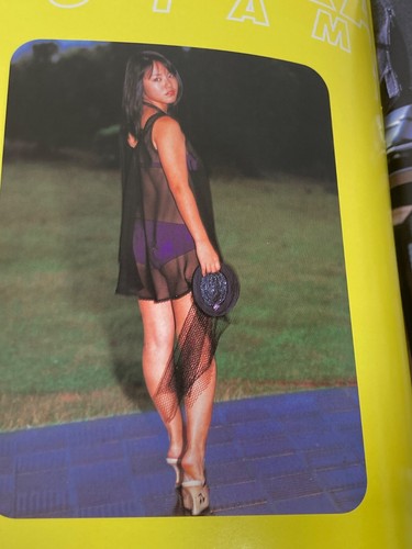 SAYAKA ISOYAMA / ISAO HIRACHI / ISOLTUKO ASOBI / Japanese Photo Book / - Picture 8 of 8