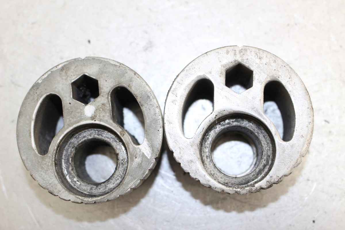 1998 98 Kawasaki Ninja Zx11 Zx 11 Swingarm Chain Tensioner