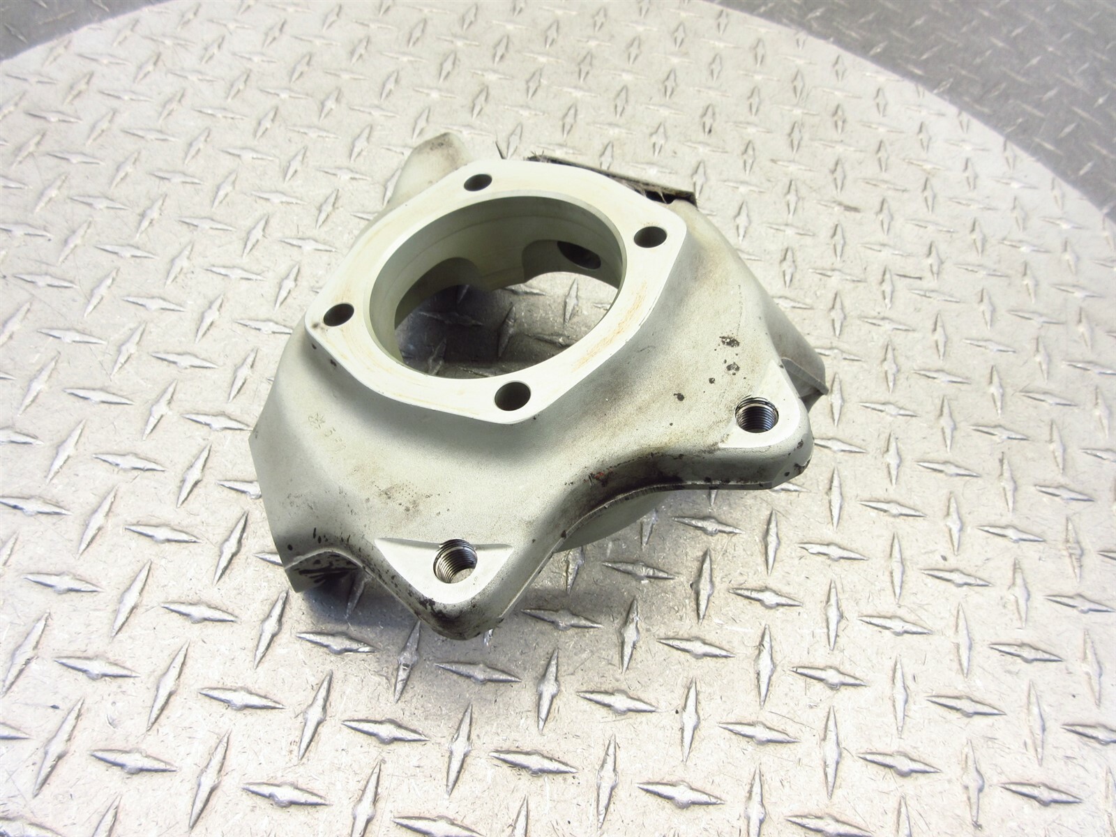 1995 Ferrari 355 F355 Spider Motronic 2.7 left Driver Steering Knuckle 167485