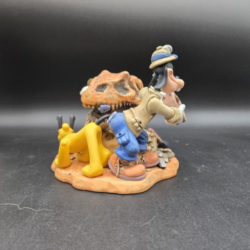 Disney Animal Kingdom "Big Dig In The Boneyard" Mickey Goofy Pluto Dinosaurier - Bild 8 von 15