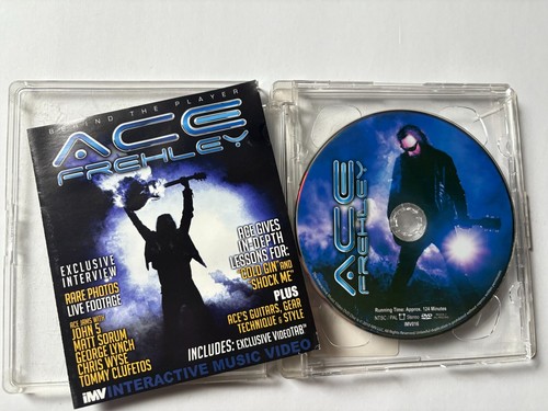 ACE FREHLEY DETRÁS DEL REPRODUCTOR 2010 VIDEO MUSICAL INTERACTIVO DVD KISS - Imagen 2 de 4