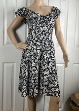 Old Navy Women Black Floral Dress Cottage Cap Sleeve