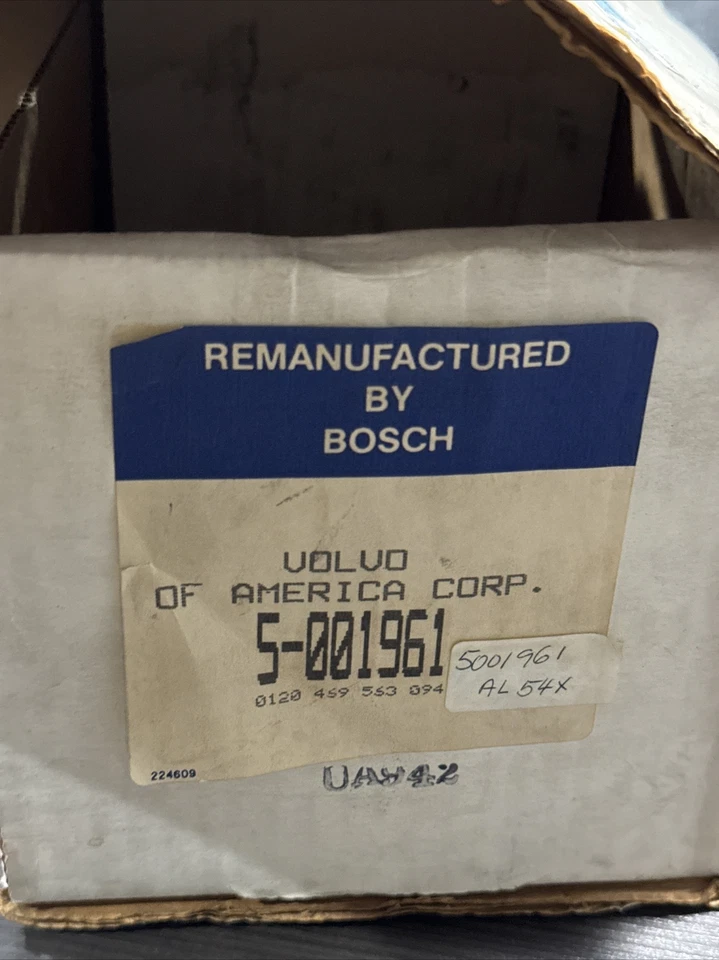 REMAN EN EE. UU., ALTERNADOR PARA 1978-82/1983-84, SERIE VOLVO 260/760, 2,7 L, 2,8 L Foto 4 de 4