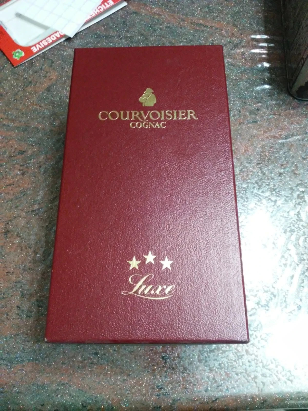 Foto 1 di 7