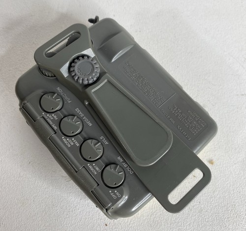 Sony Sports Walkman FM/AM Cassette With Mega Bass WM-FS399 Read Description - Picture 3 of 5