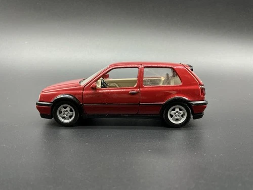 Schabak 1/43 VW Golf MK3 - 3 Door - Red