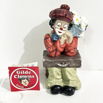Gilde Clowns Sitting w/Suitcase & Bouquet Of Flowers Figurine