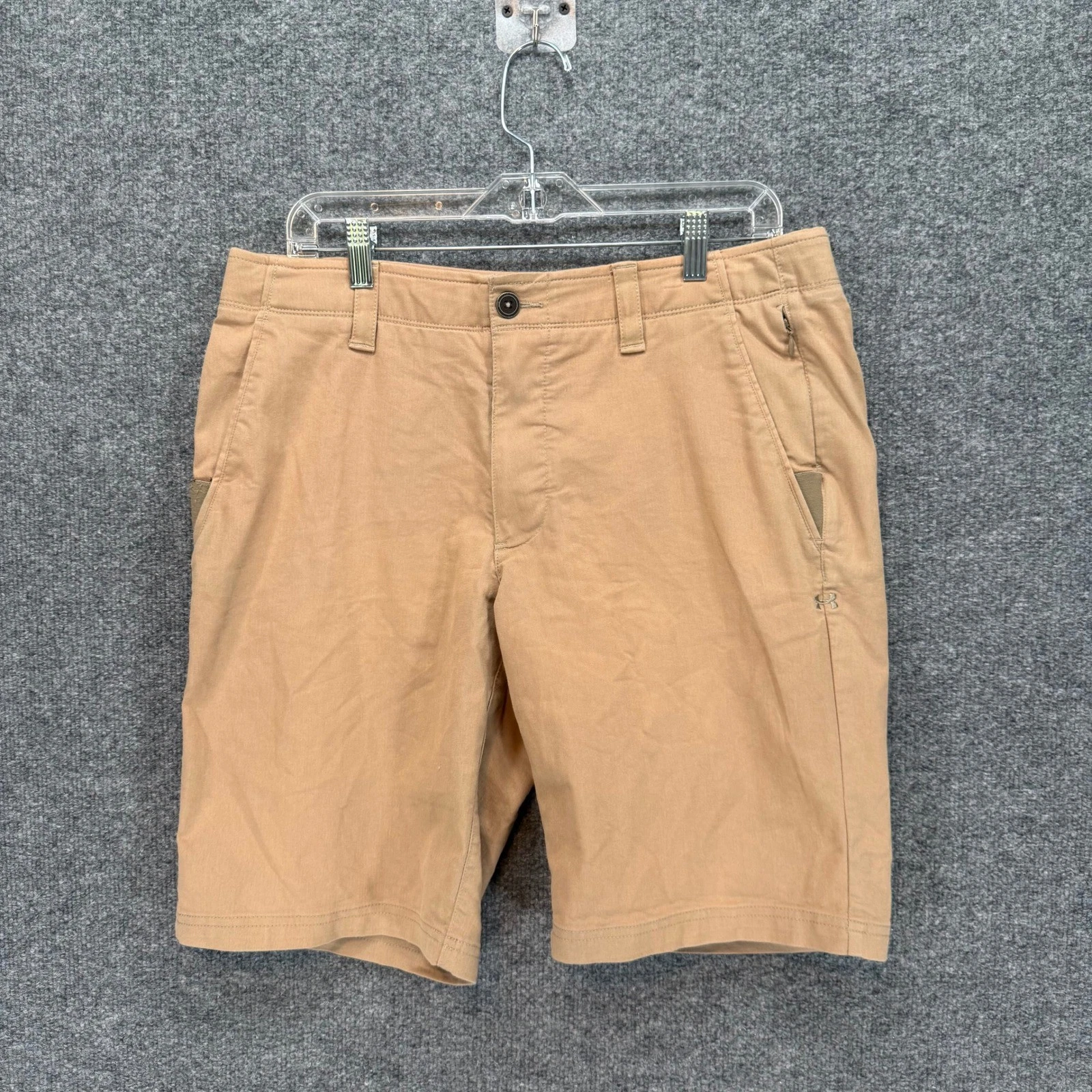 Under Armour Fish Hunter Shorts Mens 34 Tan Stretch Fishing Golf Hiking Casual