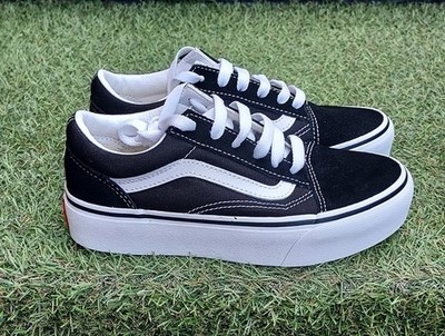 Vans Youth Old Skool Plateauschuhe - Schwarz/Weiß - UK 2 - UVP 45£