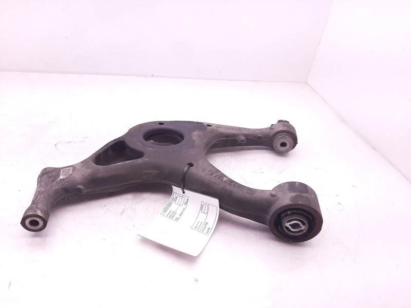 Braço de controle inferior traseiro para driver 3,6L compatível com 2010 BUICK LACROSSE 13230633 - Imagem 2 de 4