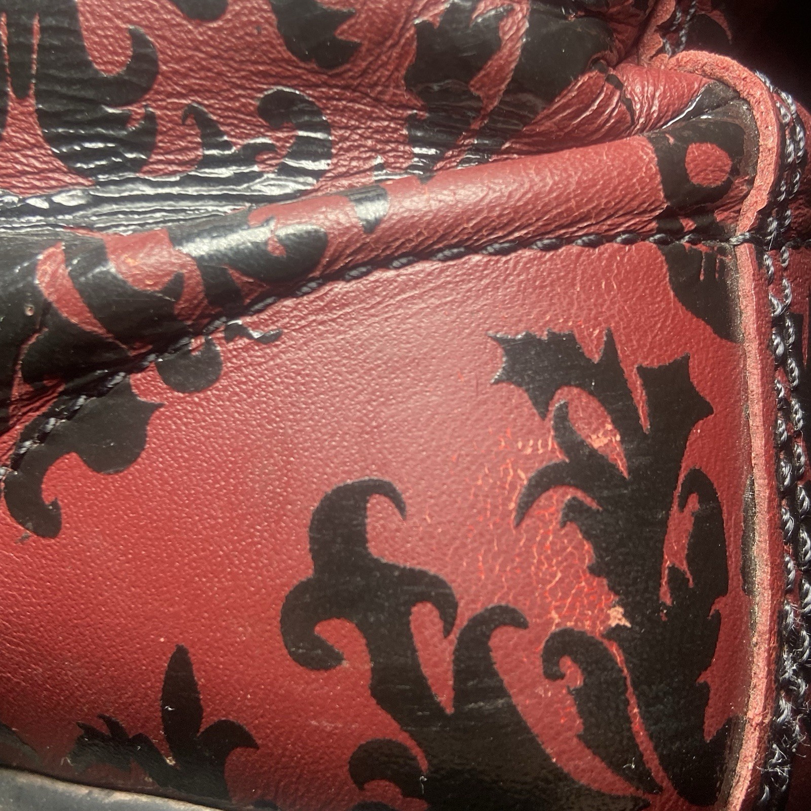 Doc Dr. Martens Skull Women’s Boots Burgundy Red Size US 9 UK 7 thumbnail 10