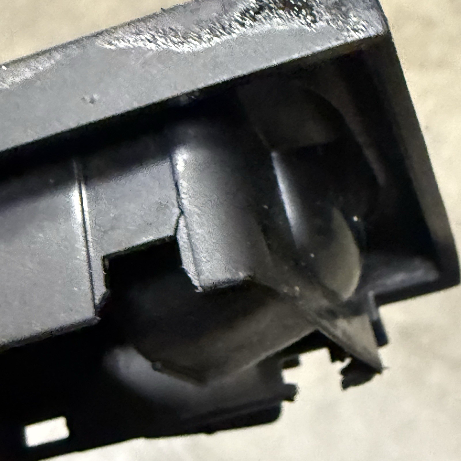 03-13 Maserati Quattroporte M139 Front Right Side Window Control Switch OEM