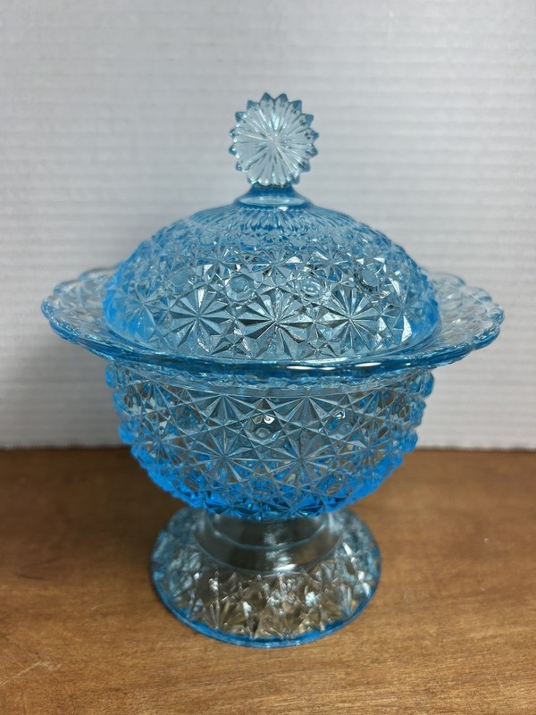 VTG Fenton Aqua Blue Button & Daisy Glass Candy Dish & Lid Scalloped Edge - MINT