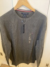 Men  s Tommy Hilfiger Medium Dark Grey Fall Basics Sweater New with Tags