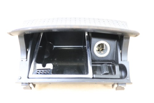 05 06 MERCEDES BENZ CLS CLS55 AMG W219 CENICERO CONSOLA CENTRAL 2118204075 - Imagen 2 de 8