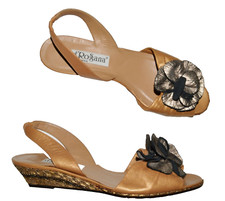 d'Rossana Charna New 138 Vtg Sz 7.5 8 M Gold Leather Wedge Heel Sandals Italy