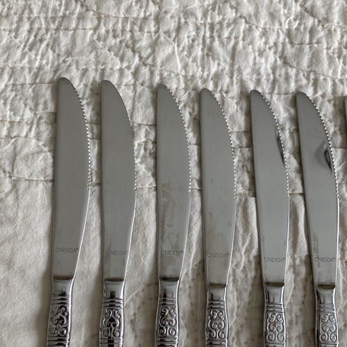 Oneida Vista Dinner Knives 9.5" Set of 10 - Picture 7 of 11