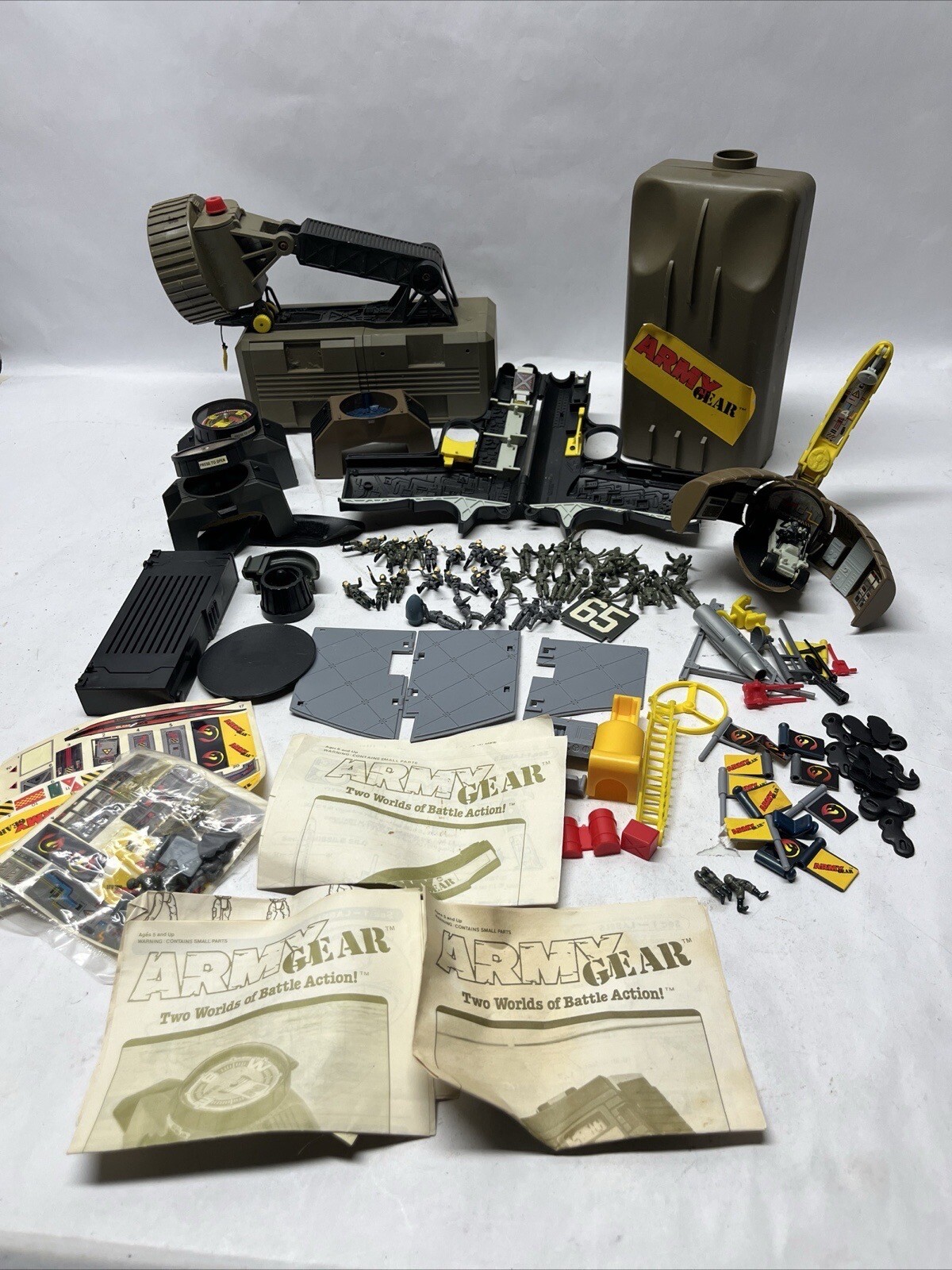 HUGE Lot Vintage 1988 Galoob ARMY GEAR Mini Action Figures Toy Military