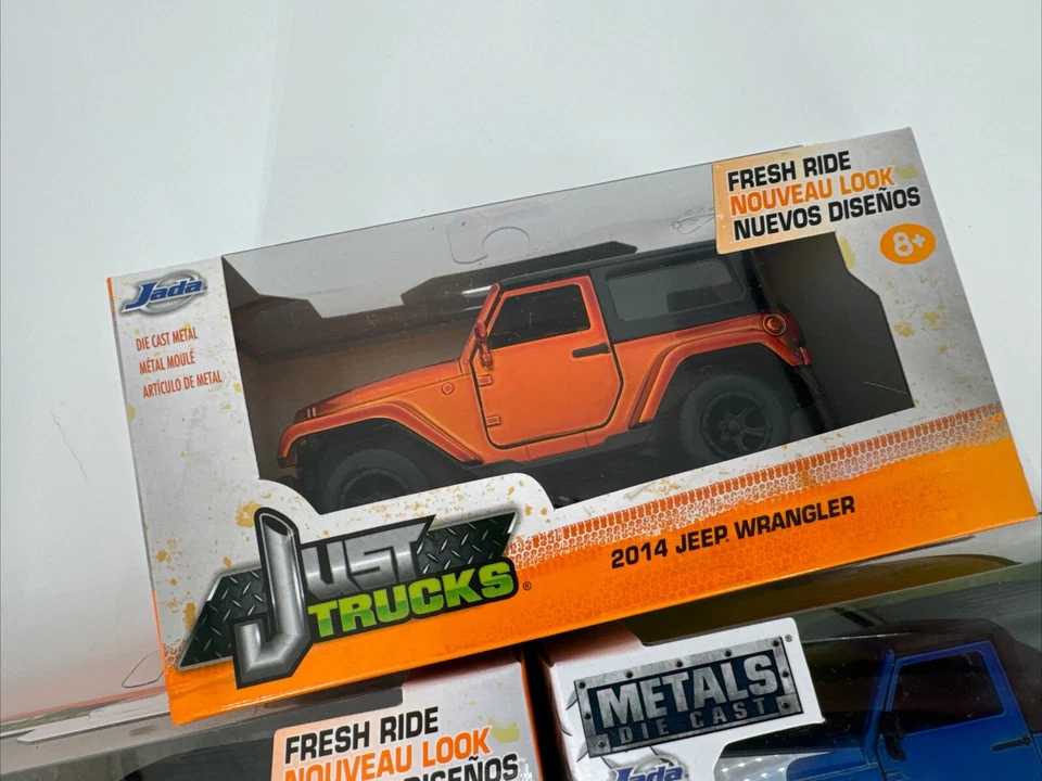 Jada Just Trucks 2014 Jeep Wrangler Orange Black Blue Green Red 1/32 - Image 4 of 4