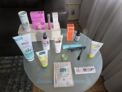 schönes Beautypaket mit Bio Kosmetikprodukten - Kneipp,Eliza Jones,grace&st u.a.