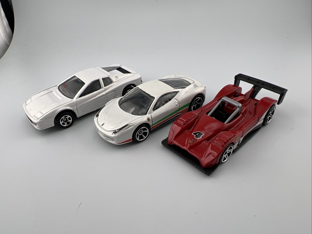 Hot Wheels Ferrari Lot