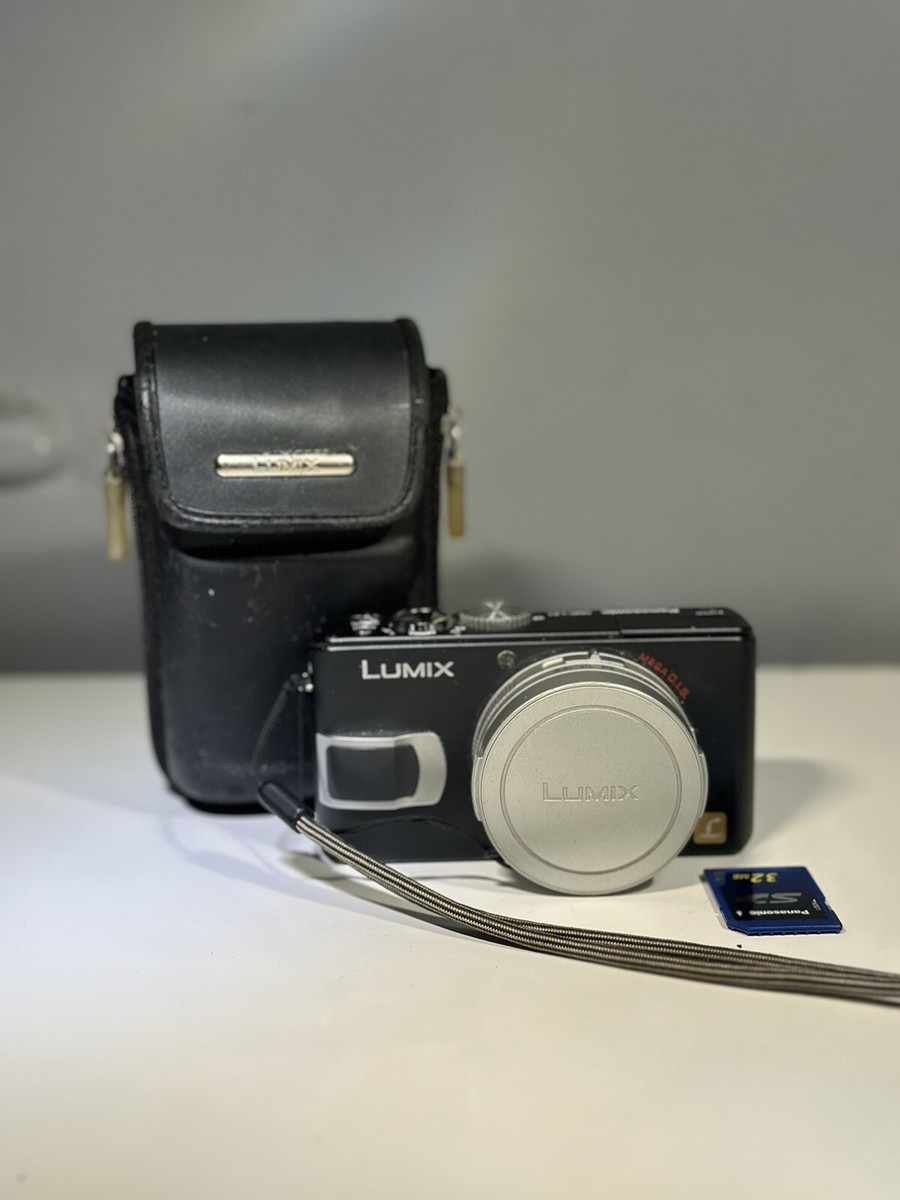 Panasonic LUMIX DMC-LX1 8.4MP Digital Camera - Silver for